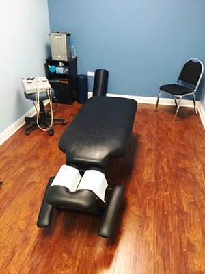 Exam room at Chiropractic Wellness of Tinley Park
